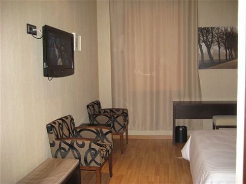 Dinastia Hotel 3*